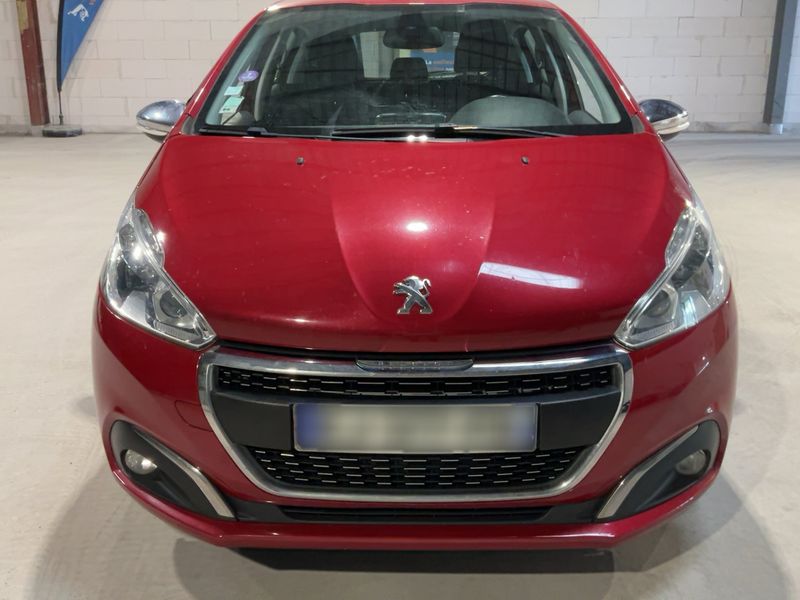Peugeot 208 1.2 VTi Allure 2017 – снимка 14