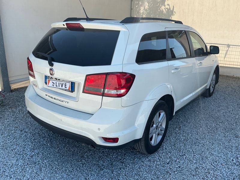 Fiat Freemont 2.0 Multijet Urban — zdjęcie 2