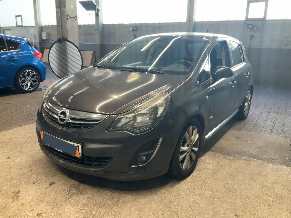 Opel Corsa 1.4 Turbo Color Edition