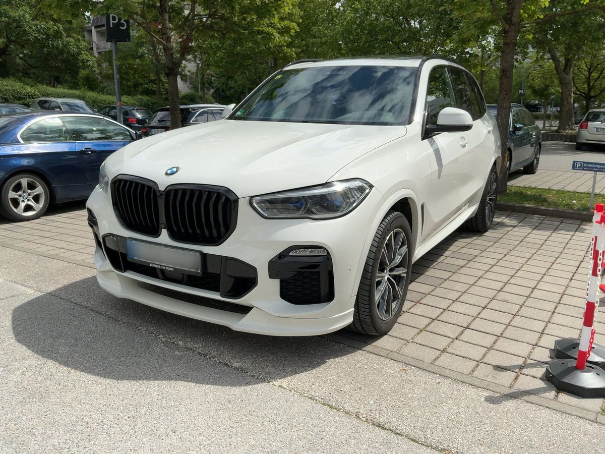 BMW X5 2020 — photo 1