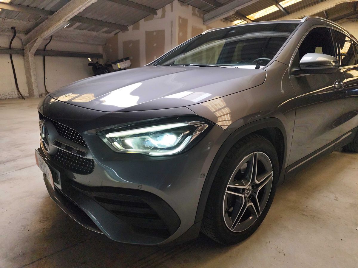 Mercedes-Benz GLA-Klasse GLA 200 AMG Line
