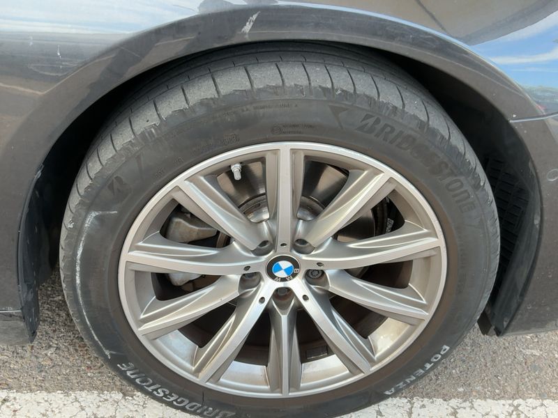 BMW 5er 520i 2019 – снимка 11