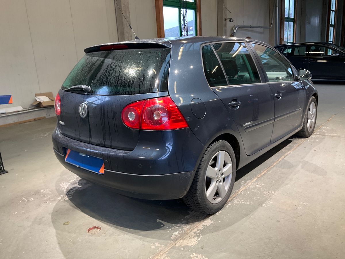 Volkswagen Golf V 1.6 United