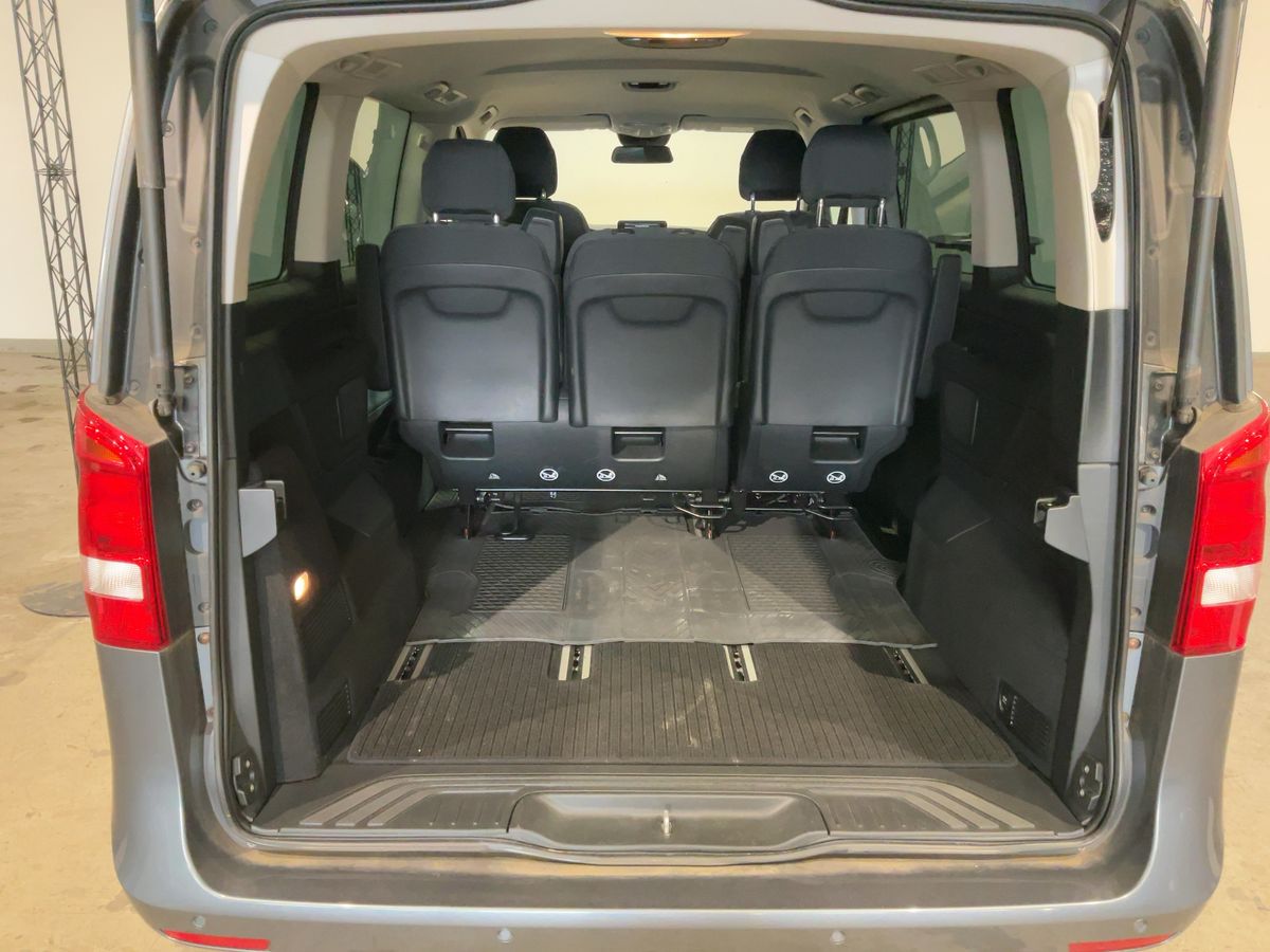 Mercedes-Benz V-Klasse 2016 — photo 16