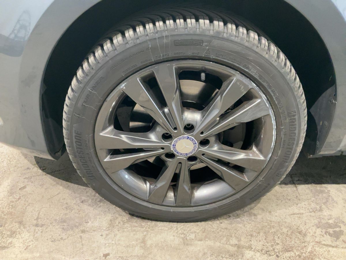 Mercedes-Benz V-Klasse 2016 — photo 4