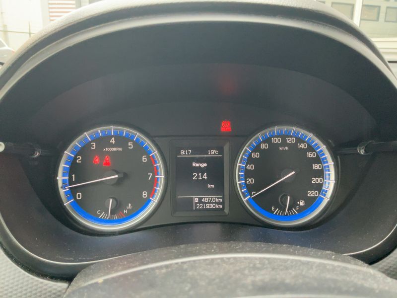 Suzuki SX4 1.6 Classic Club — zdjęcie 13