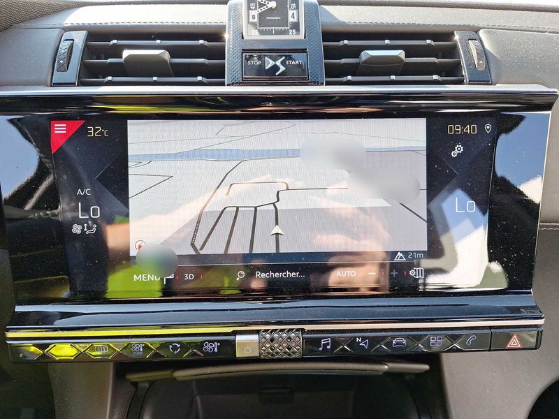 DS Automobiles DS7 Crossback 1.5 Blue-HDi SoChic — zdjęcie 13