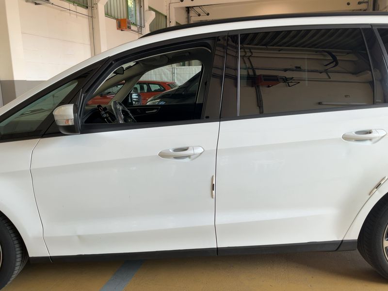 Ford Galaxy 2.0 TDCi EcoBlue Business — zdjęcie 4