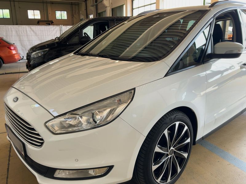 Ford Galaxy 2.0 TDCi EcoBlue Business — zdjęcie 2