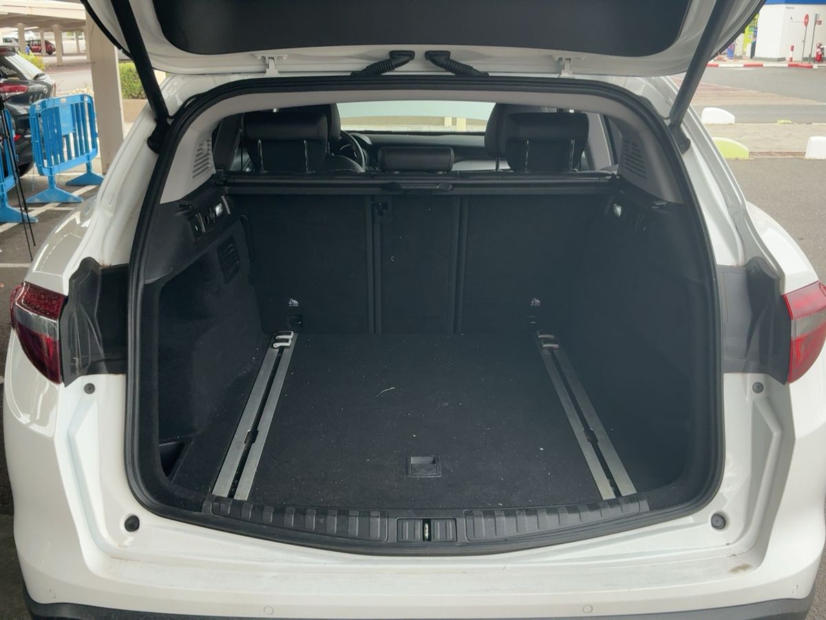 Alfa Romeo 2019 — photo 16