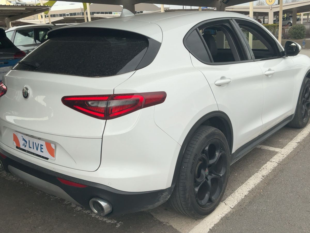 Alfa Romeo 2019 — photo 9