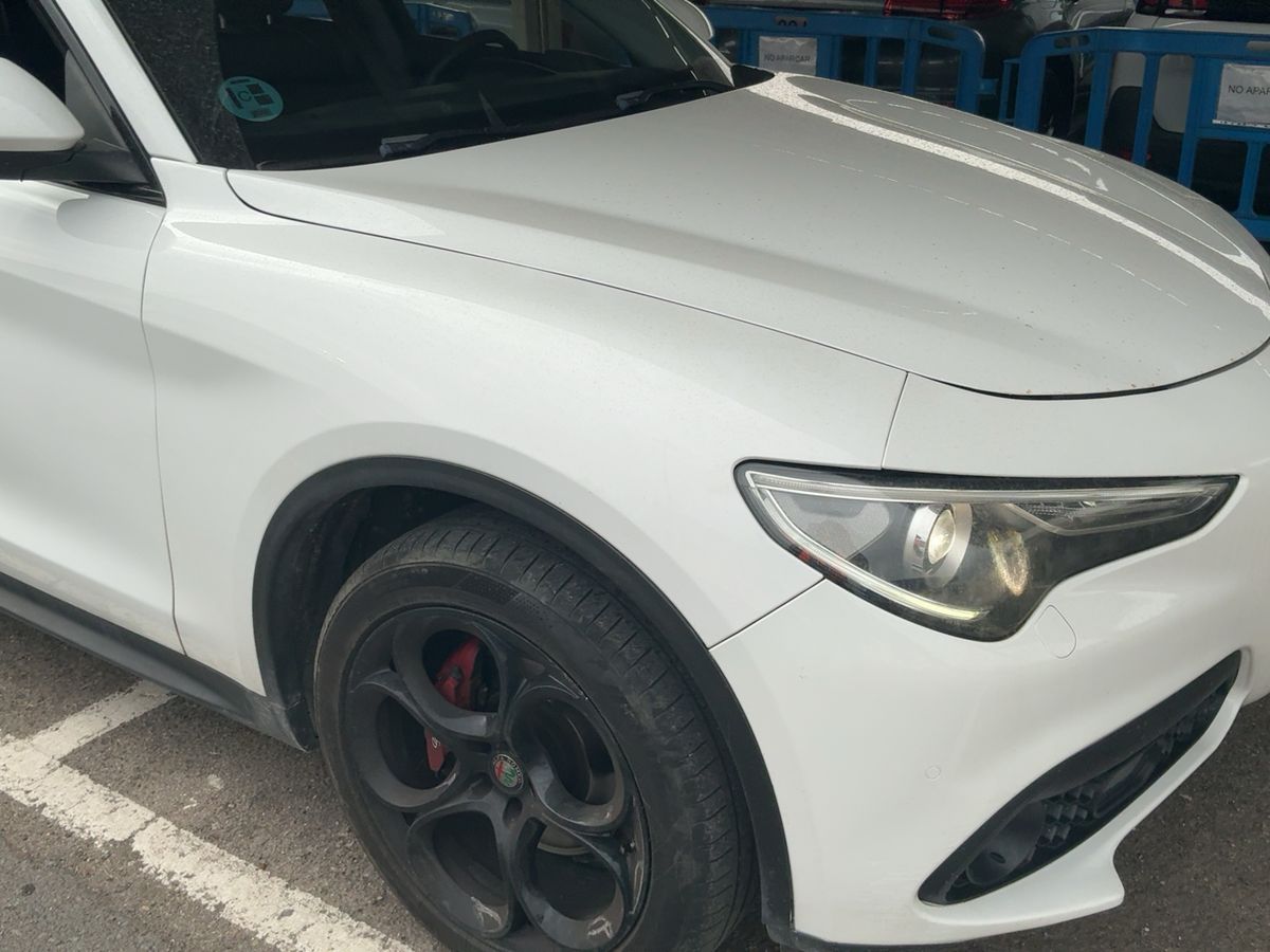 Alfa Romeo 2019 — photo 13
