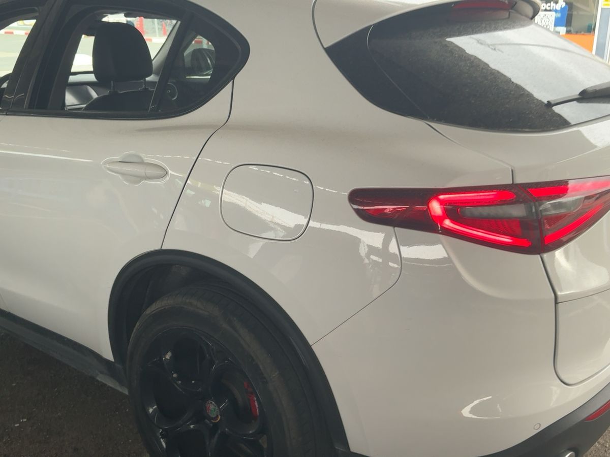 Alfa Romeo 2019 — photo 7