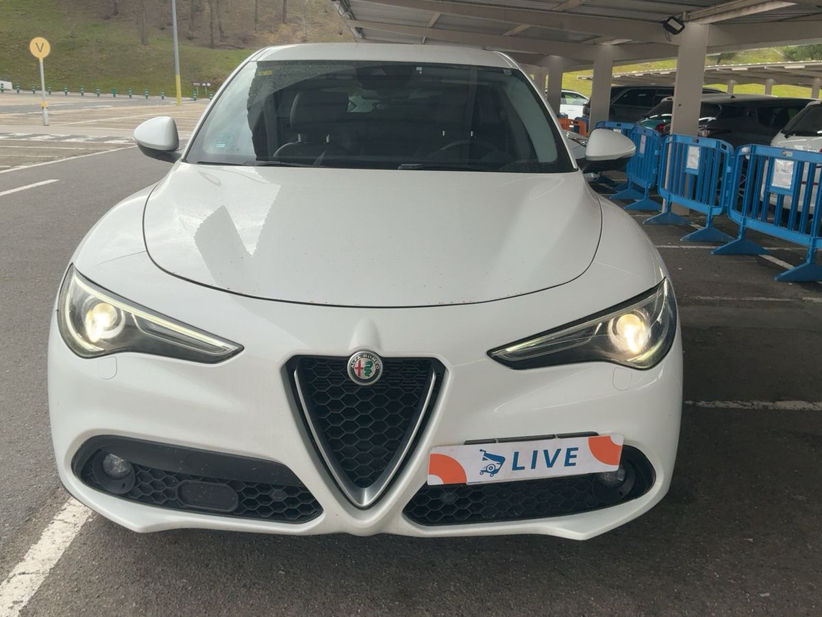 Alfa Romeo 2019 — photo 15