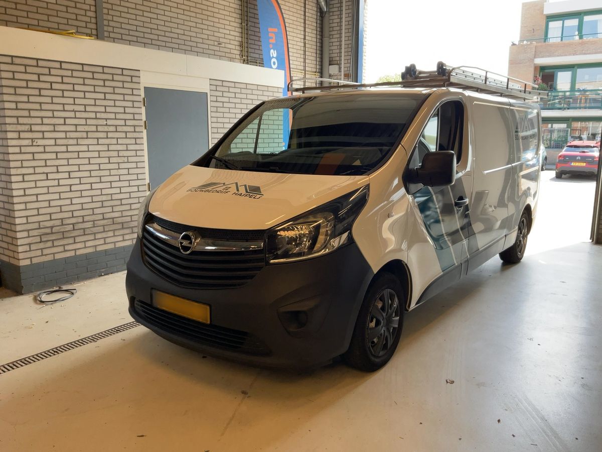 Opel Vivaro 2016