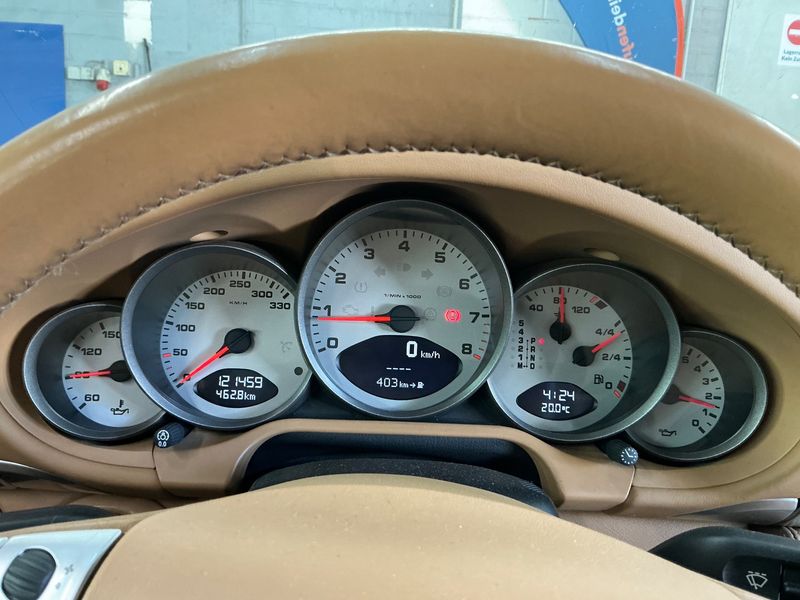 Porsche 911 997 Carrera 4S Cabrio — zdjęcie 13