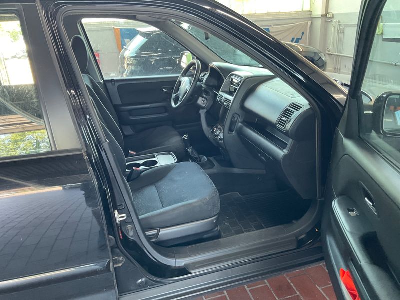 Honda CR-V 2.2 CTDI ES — zdjęcie 3