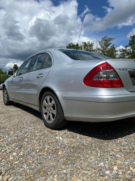 Mercedes-Benz E-Klasse E 200 CDI Classic — zdjęcie 16