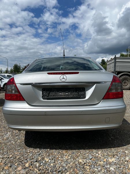 Mercedes-Benz E-Klasse E 200 CDI Classic — zdjęcie 17