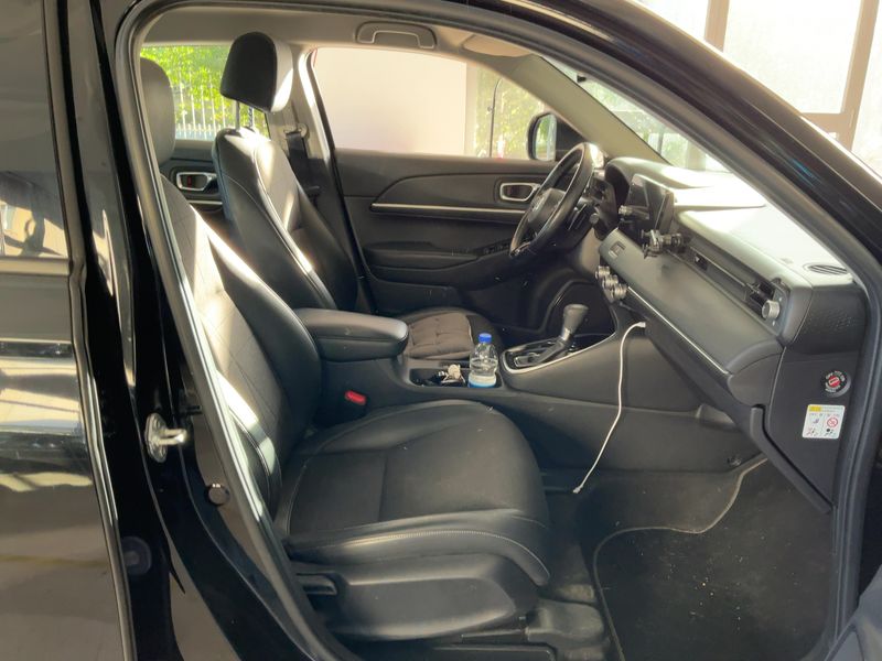 Honda HR-V 1.5 i-MMD Hybrid Advance — zdjęcie 11