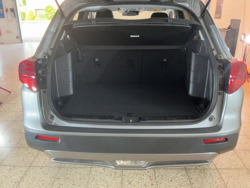 Suzuki Vitara 1.4 BoosterJet Mild-Hybrid Comfort 4x2 — zdjęcie 10