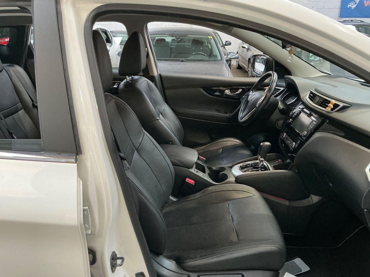 Nissan Qashqai 2015 — photo 17