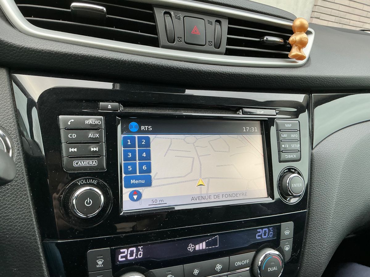 Nissan Qashqai 2015 — photo 23