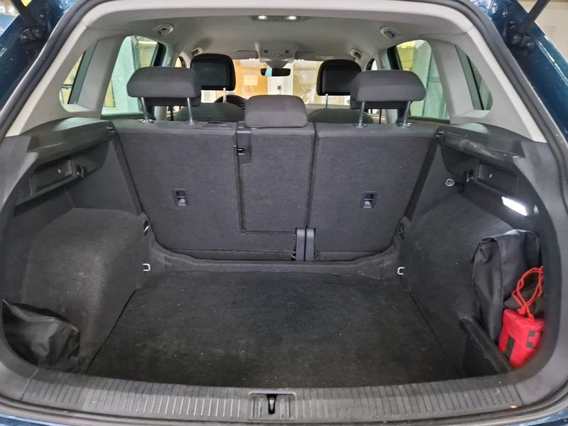 Volkswagen Tiguan 1.5 TSI ACT Active — zdjęcie 19