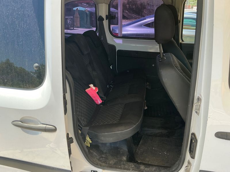 Renault Kangoo 1.5 dCi Profesional — zdjęcie 14