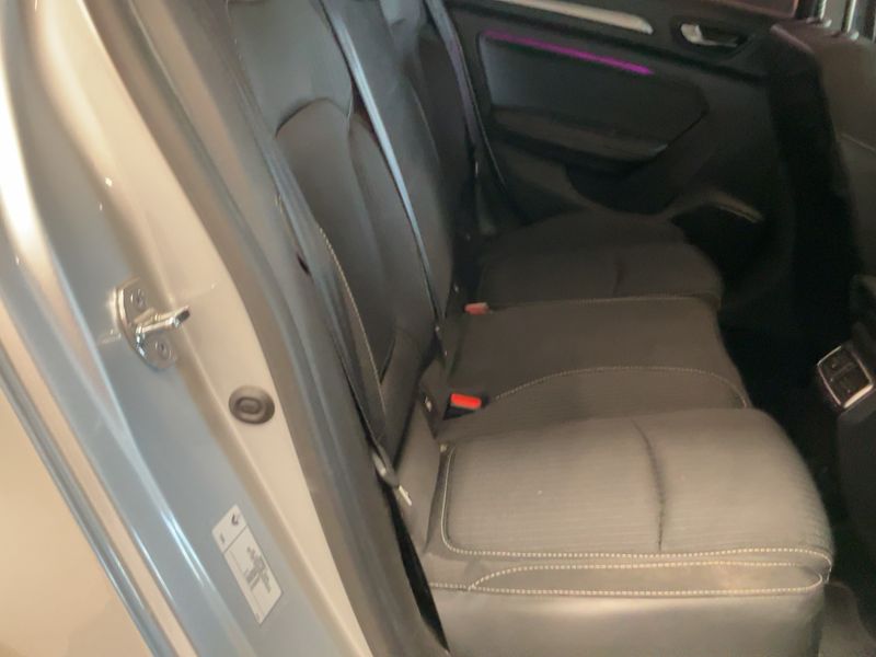 Renault Megane 1.5 BLUE dCi Limited — zdjęcie 14