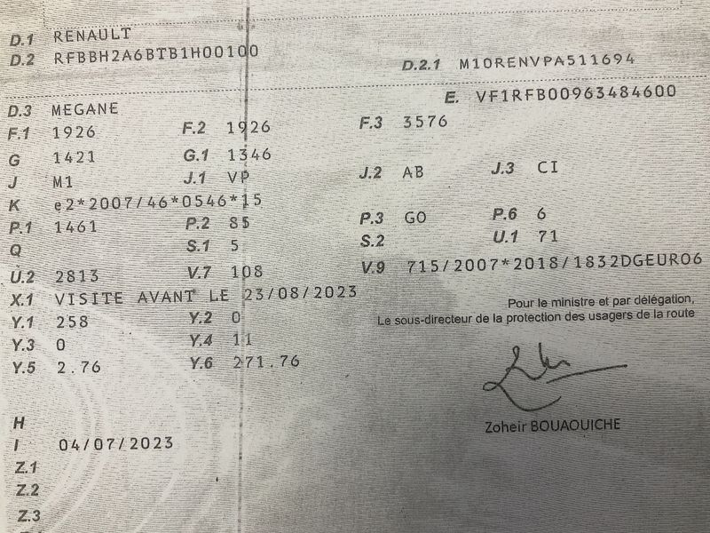 Renault Megane 1.5 BLUE dCi Limited — zdjęcie 15