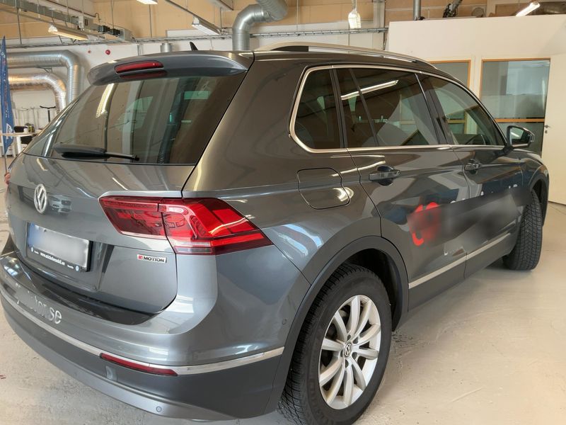 Volkswagen Tiguan 2.0 TDI Highline 4Motion BlueMotion Tech 2018 – снимка 8