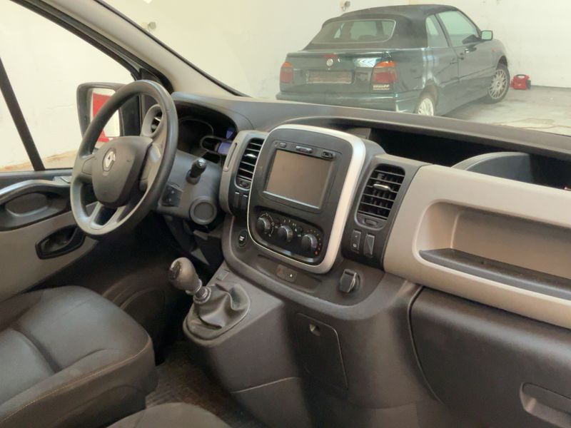 Renault Trafic 1.6 dCi L1H1 2,7t Komfort — zdjęcie 12