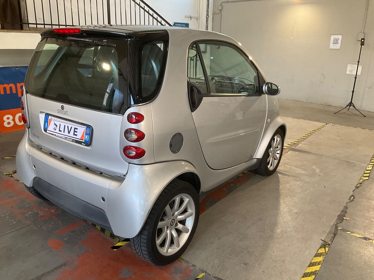 Smart fortwo 0.7 Turbo Basis pulse