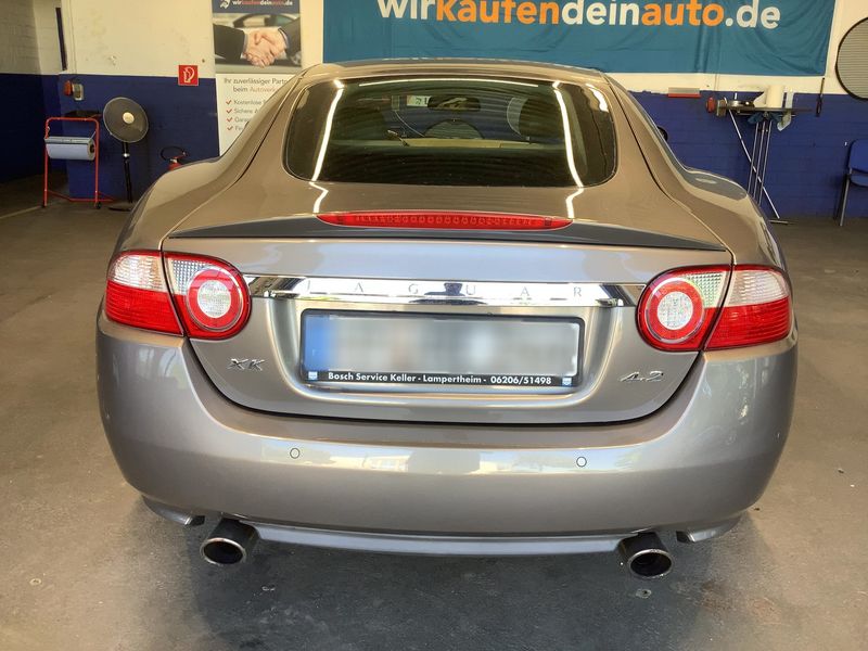 Jaguar XK 4.2 V8 — zdjęcie 5