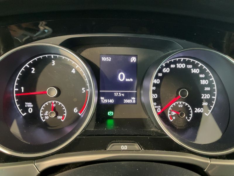 Volkswagen Touran 1.6 TDI Trendline BlueMotion Tech — zdjęcie 13