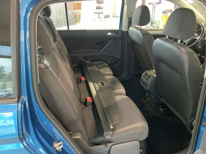 Volkswagen Touran 1.6 TDI Trendline BlueMotion Tech — zdjęcie 14