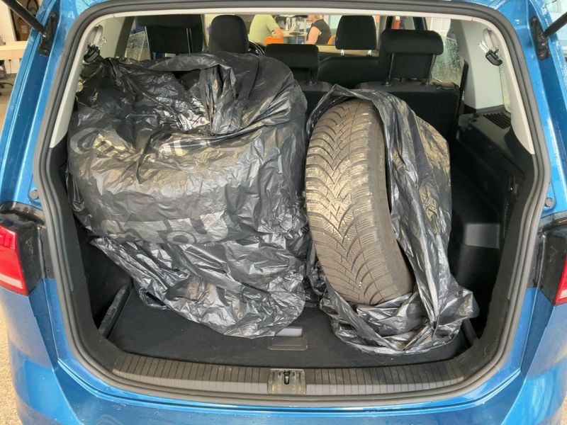 Volkswagen Touran 1.6 TDI Trendline BlueMotion Tech — zdjęcie 10