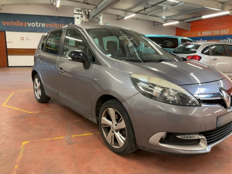 Renault Scenic 1.5 dCi Limited — zdjęcie 8