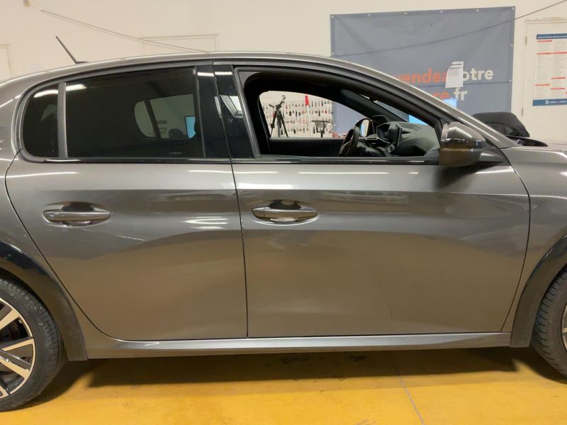 Peugeot 208 1.2 PureTech GT Line 2020 – снимка 10