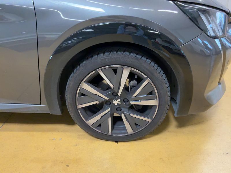 Peugeot 208 1.2 PureTech GT Line 2020 – снимка 11