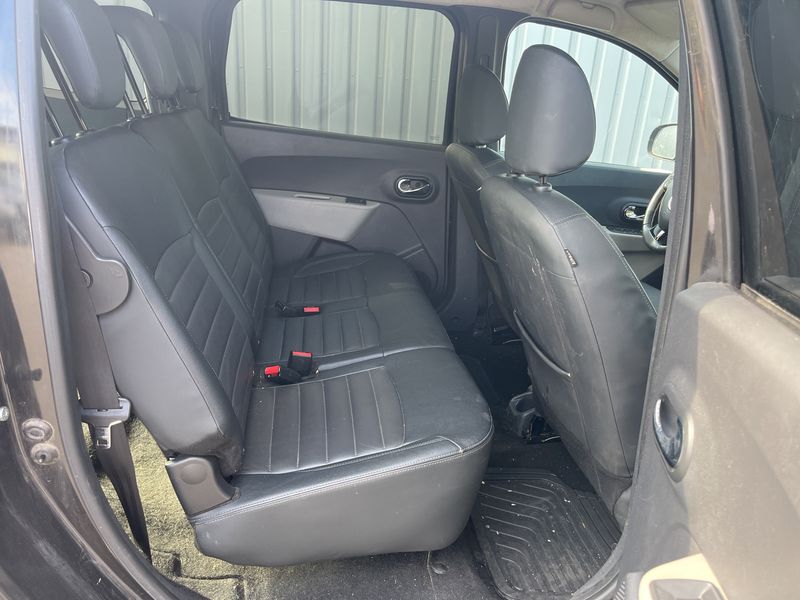 Dacia Lodgy 1.5 dCi Diesel Prestige — zdjęcie 13