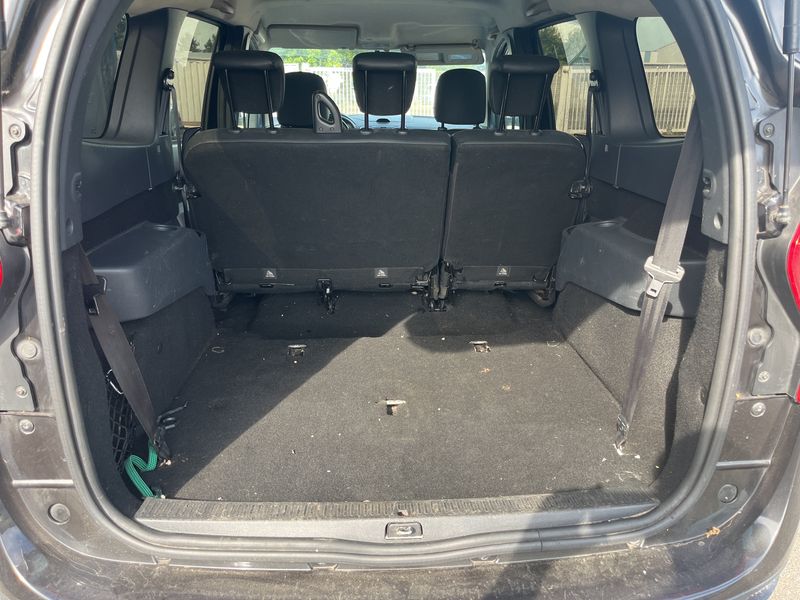 Dacia Lodgy 1.5 dCi Diesel Prestige — zdjęcie 9