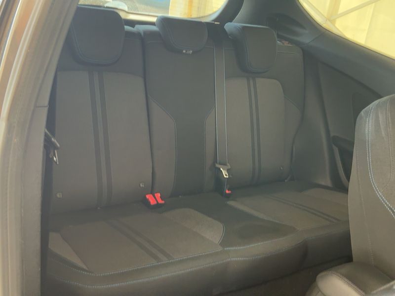 Ford Fiesta 1.5 EcoBoost ST — zdjęcie 14