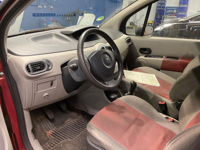 Renault Modus 1.2 Cite — zdjęcie 3