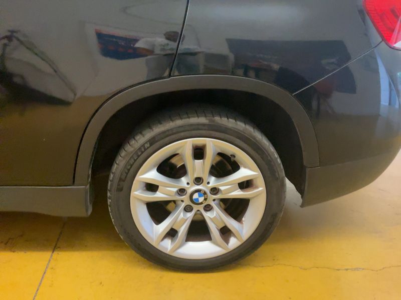 BMW X1 sDrive 18d Premiere 2011 – снимка 5
