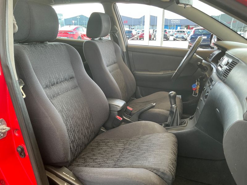 Toyota Corolla 2.0 D-4D Compact Sol — zdjęcie 3
