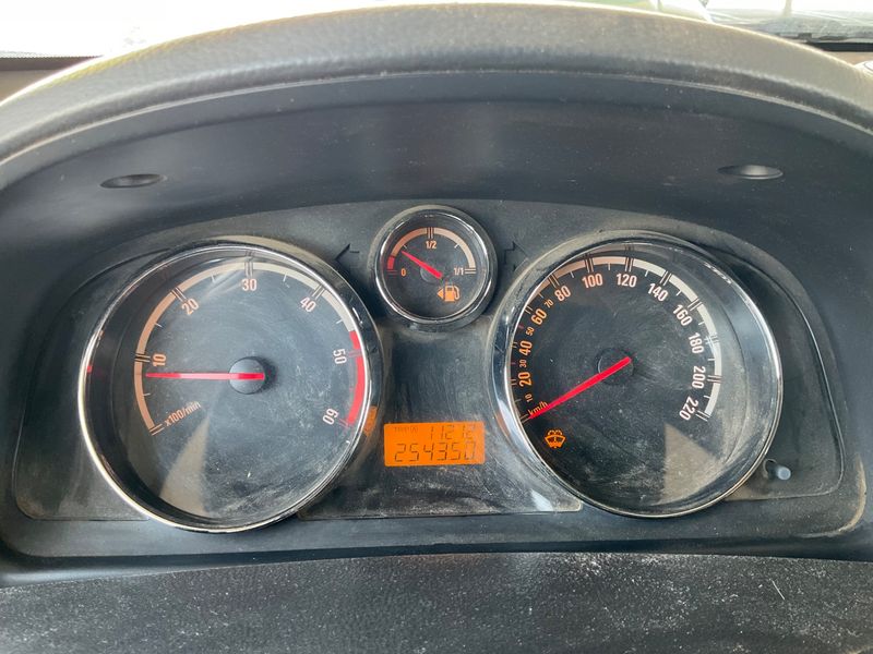 Opel Antara 2.0 CDTI Cosmo 4x4 — zdjęcie 4