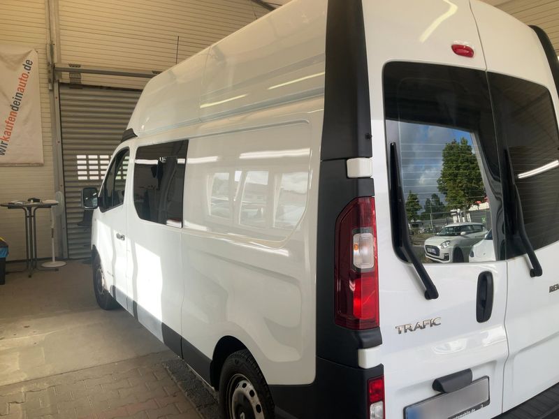 Renault Trafic 1.6 dCi Energy L2H2 2,9t Komfort — zdjęcie 3