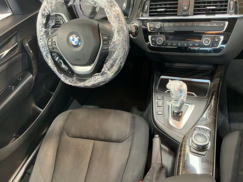 BMW 1er 120d xDrive Advantage 2018 – снимка 18